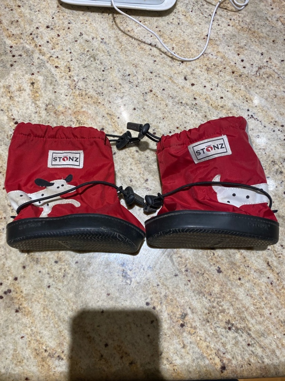 Stonz Red Kids Waterproof Booties - Large Red unisex